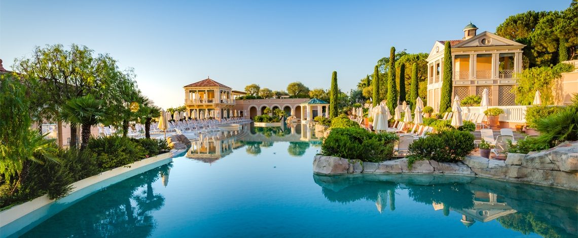 Monte-Carlo Bay Hotel & Resort recebe o prêmio por “Melhor piscina de hotel da Europa”
