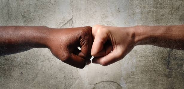 Defensoria Pública discute racismo em uma série de lives que começa nesta segunda-feira (01)