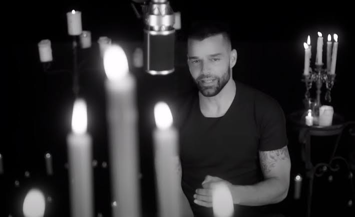 Ricky Martin lança clipe de seu novo single, “Recuerdo”, com Carla Morrison