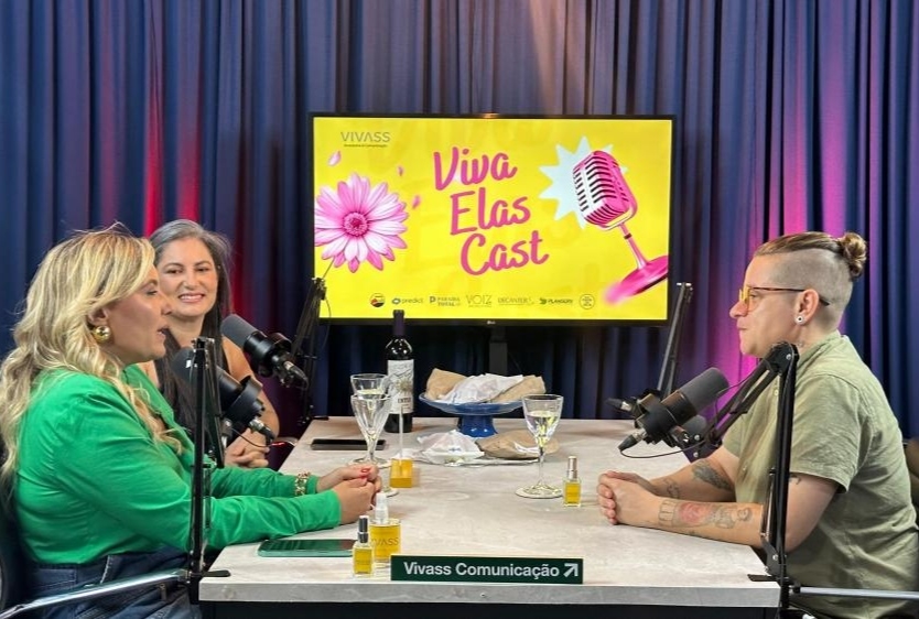 Viva Elas Cast encerra temporada com Val Donato