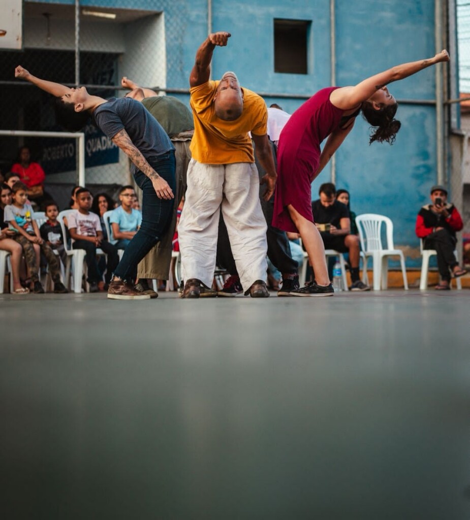 Dança em Movimento
