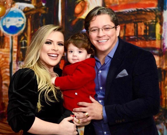 Aniversário de 1 ano de Aécio Neto