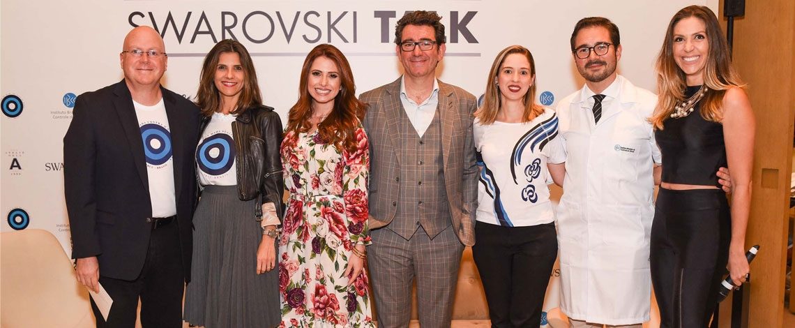 Swarovski e IBCC fazem ação em prol da luta contra o câncer e pela saúde da mulher