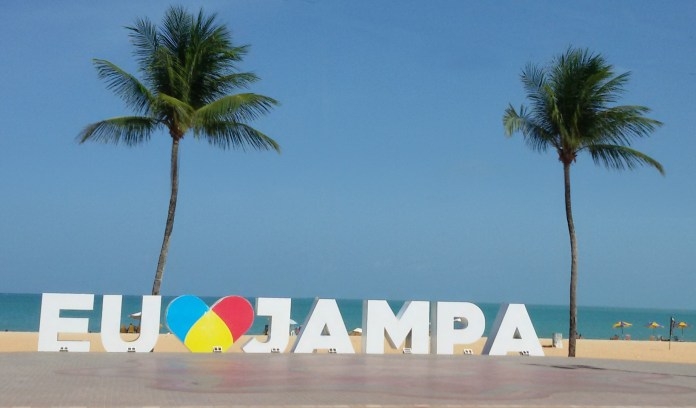 EU AMO JAMPA