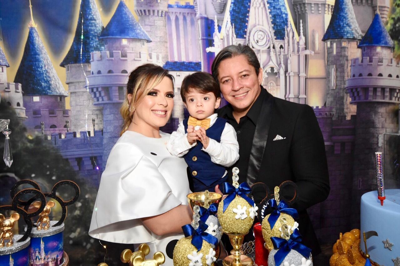 AÉCIO NETO DISNEY WORLD