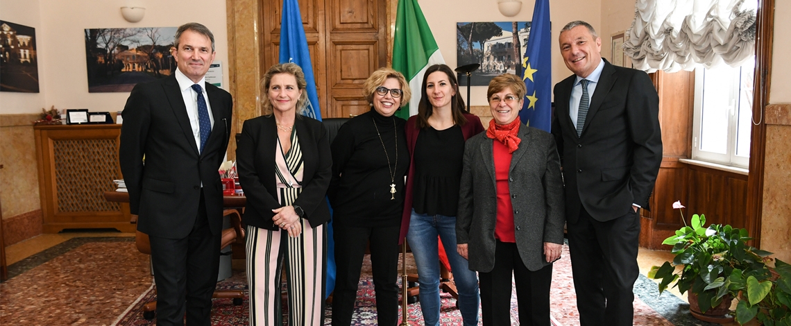 Bvlgari faz grande doação ao Hospital Lazzaro Spallanzani para acelerar o desenvolvimento de vacinas contra o coronavírus