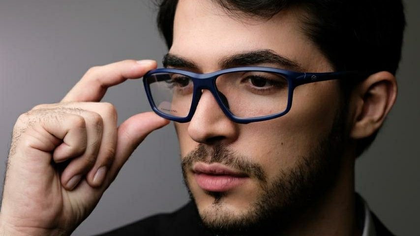 Blogueiro lança coleção