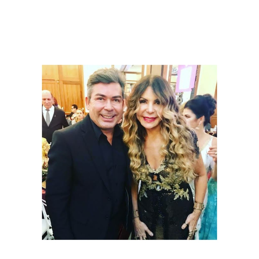 Elba faz aniversário!