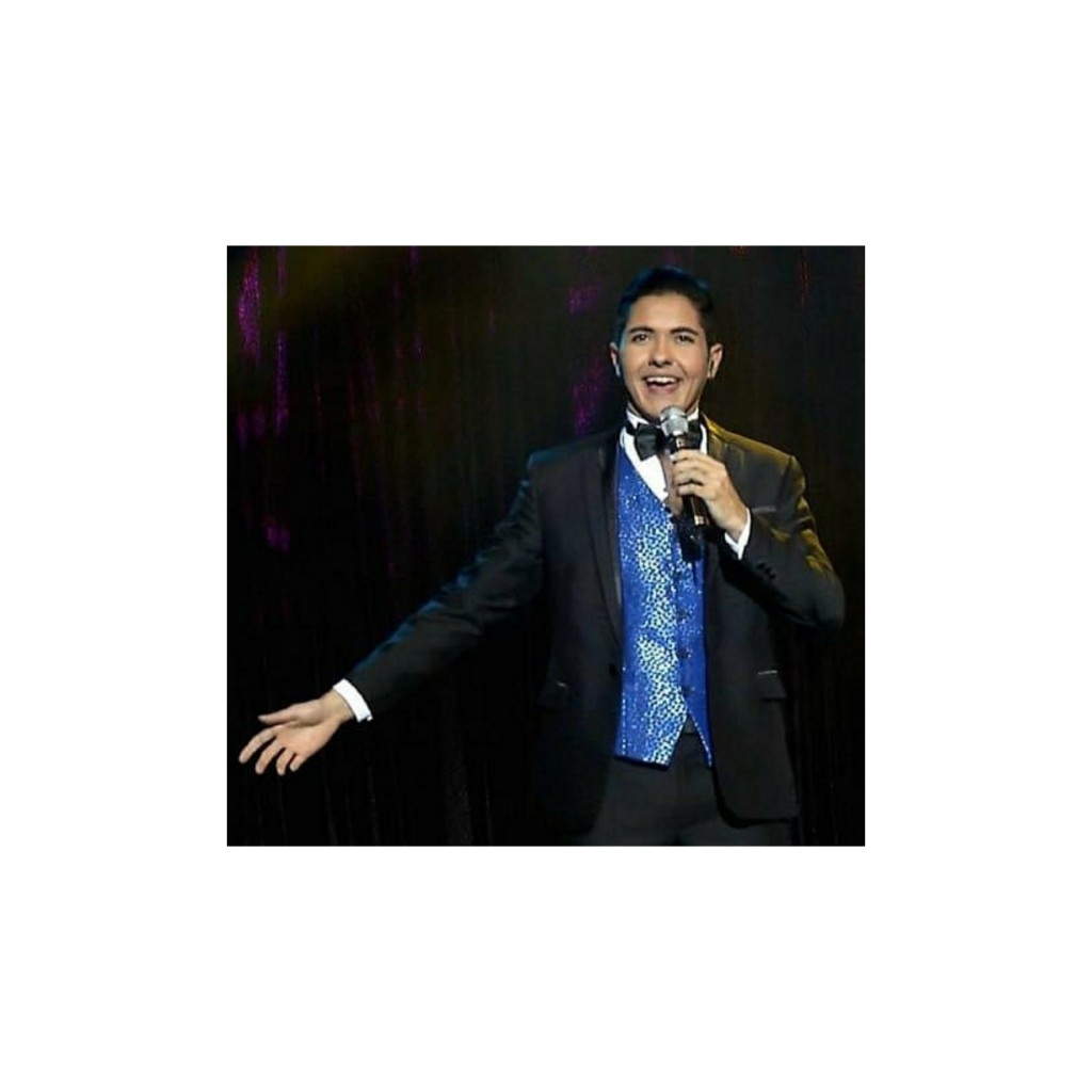 “Você pede e eu canto”