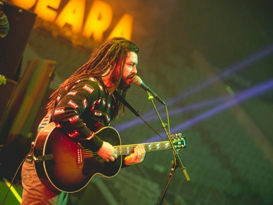 Show Parking Drive-In