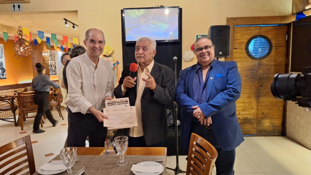 Exposição Cordel Ilustrado encanta turistas