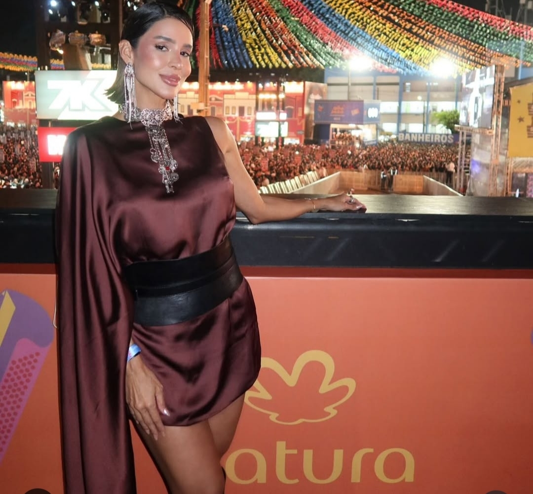 Kerline no Maior São João do Mundo