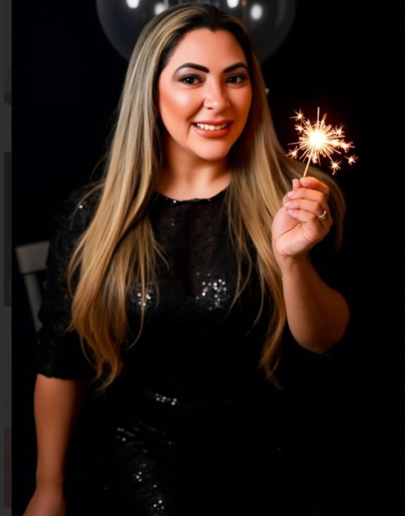 Antônia Claudino celebra seus 46 anos