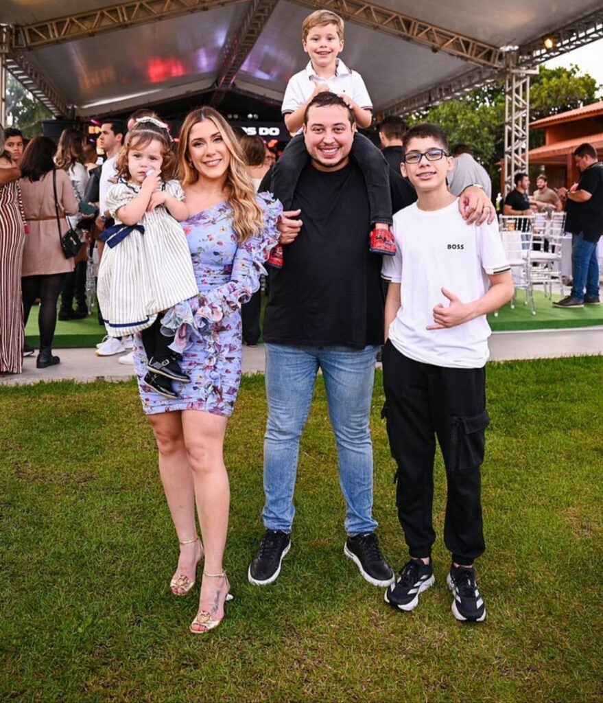 Comemoração de 10 anos de carreira de Renan da Resenha