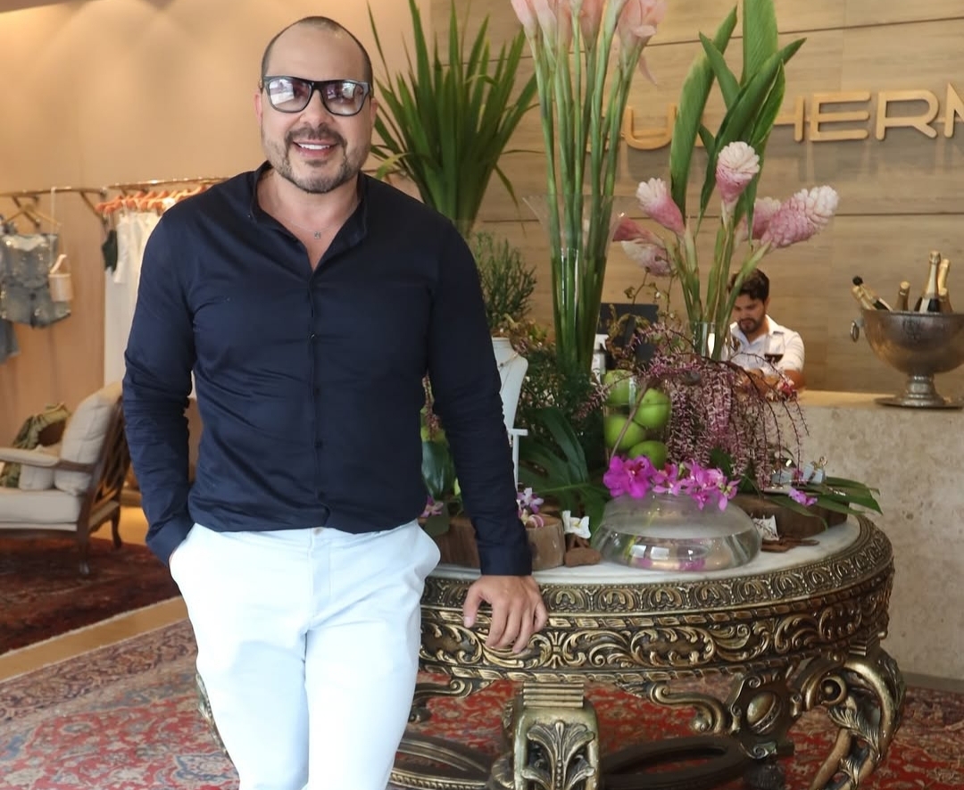 Viva às aniversariantes de julho