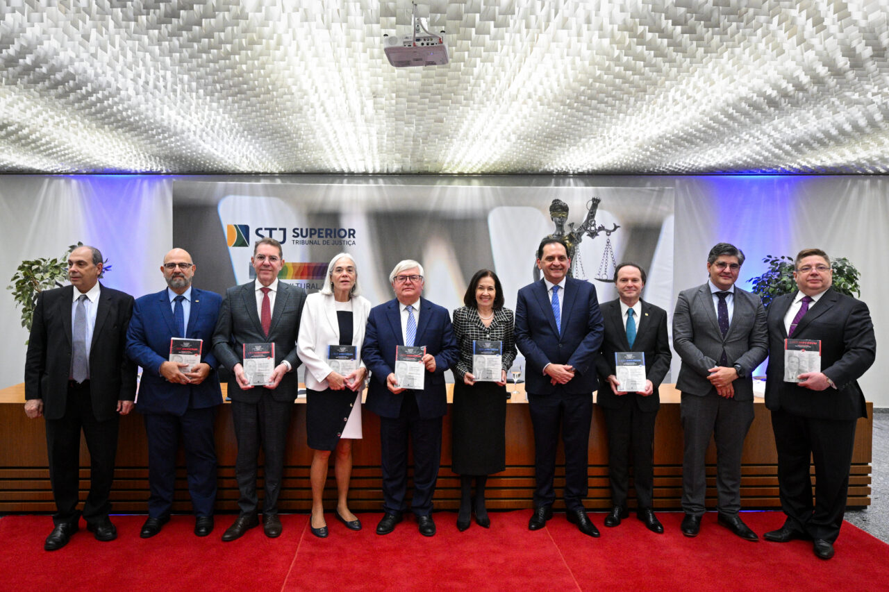 Lançamento da obra em homenagem aos 10 anos do Ministro Reynaldo Soares da Fonseca no STJ