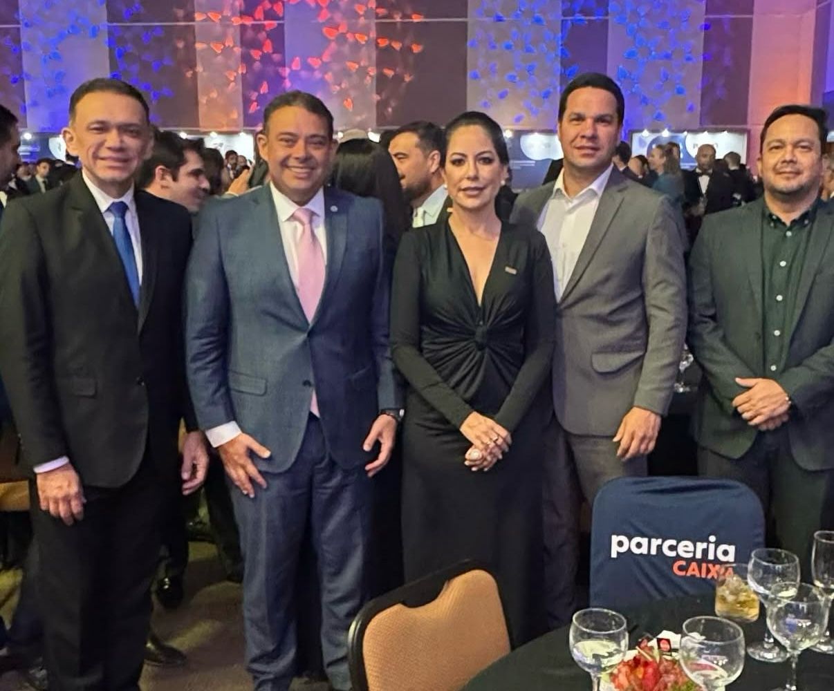 “Conexões Essenciais”