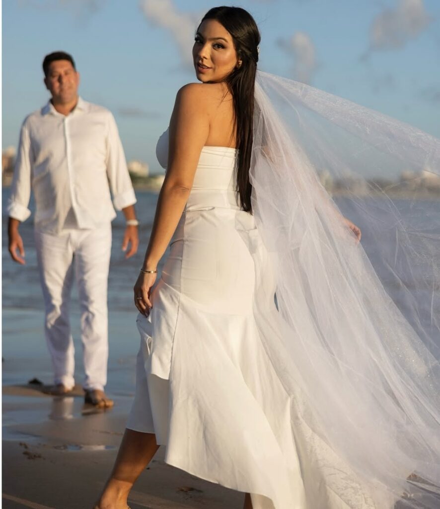 Amor, luz e poesia à beira-mar