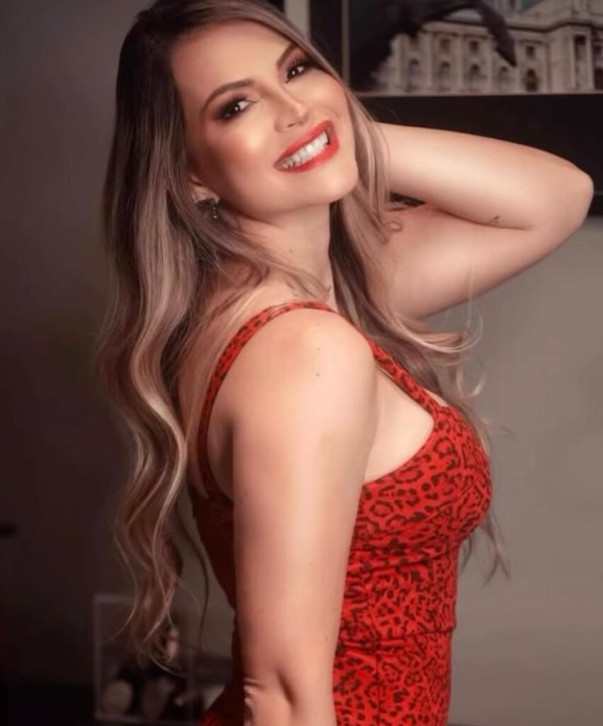 Parabéns, Juliane Ramalho!