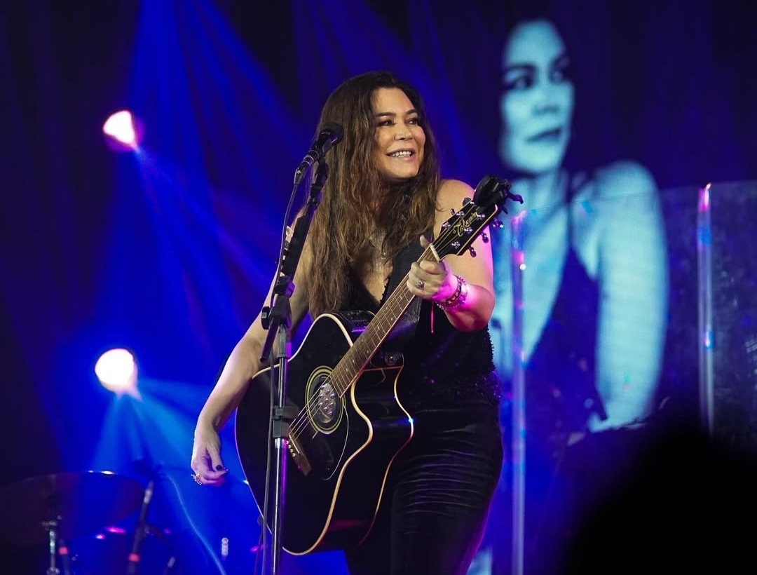 Renata Arruda apresenta o show “Intimidade”