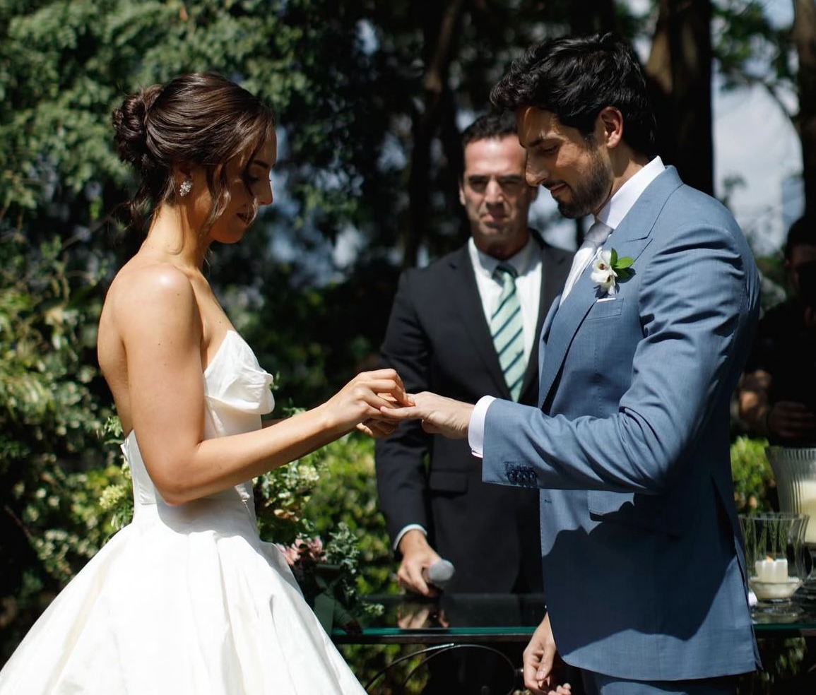 Amor, família e superação: o casamento de Lara Silva e Julinho Casares