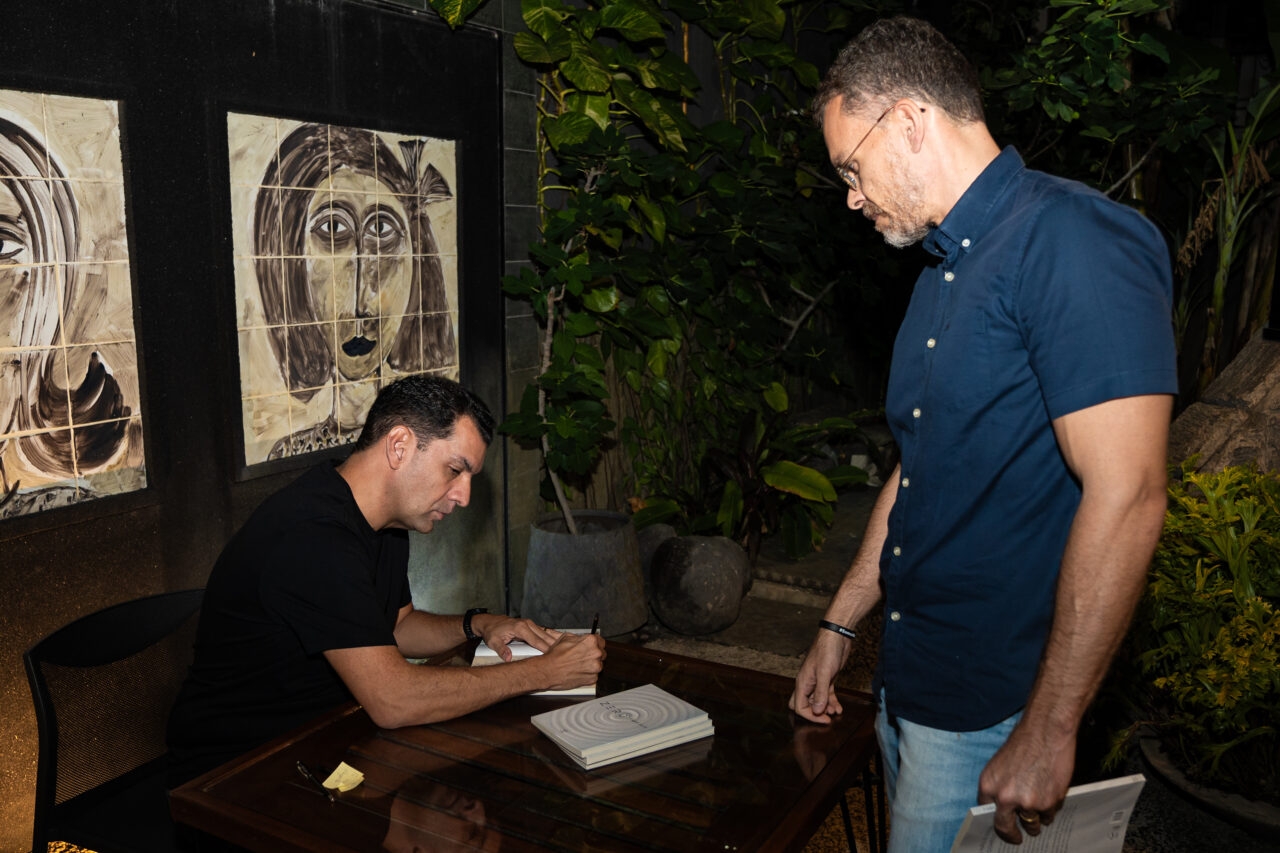 Lançamento do livro “Zero”