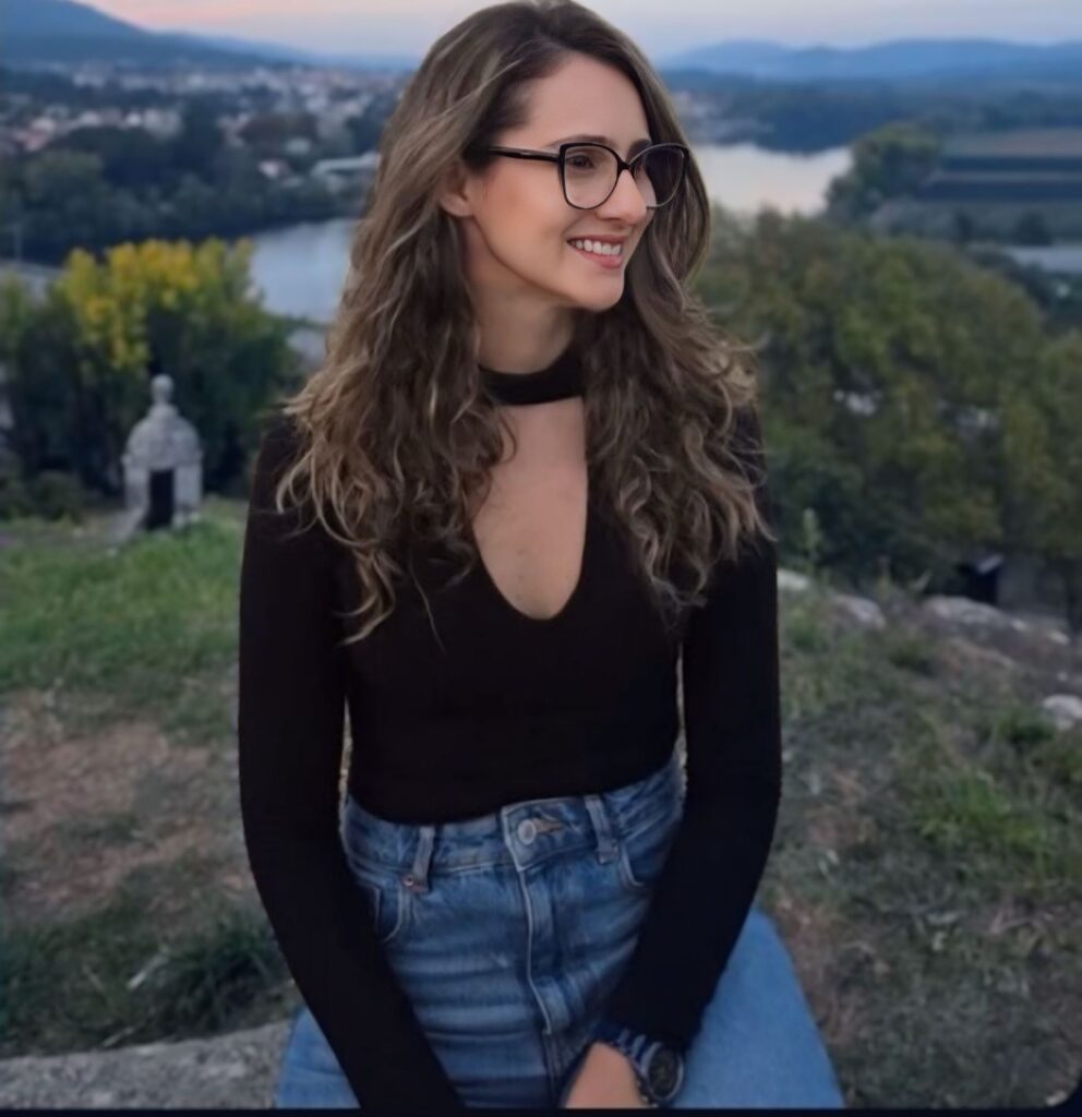 Parabéns para Nathalia Assis!