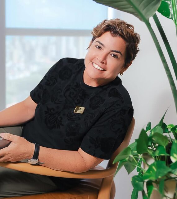 Quem é Ana Goldfarb?