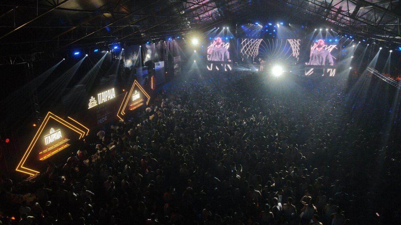 Camarote Villa traz uma imersão de fantasia para o carnaval de Salvador