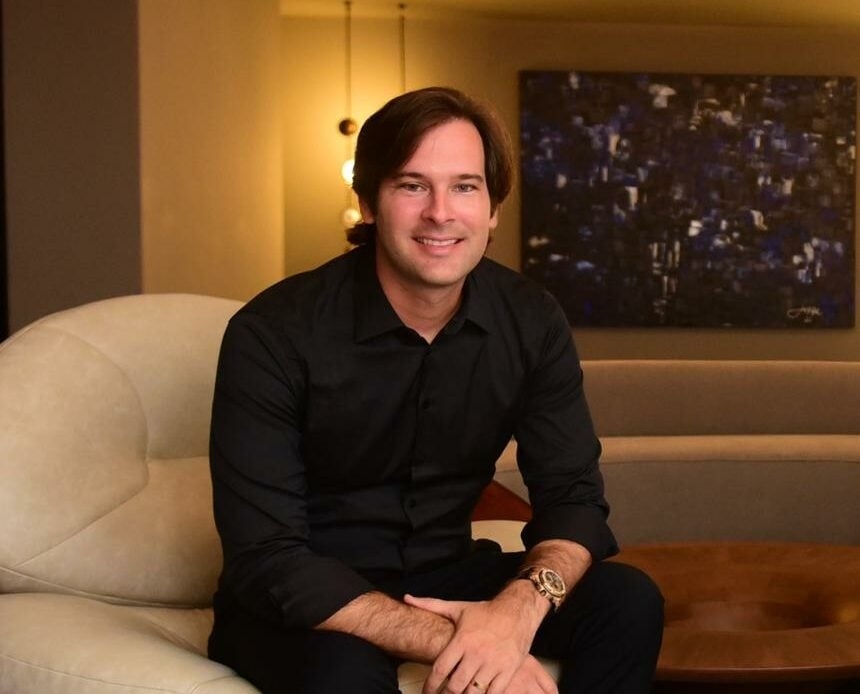 André Penazzi recebe prêmio “Amigo do Guia”