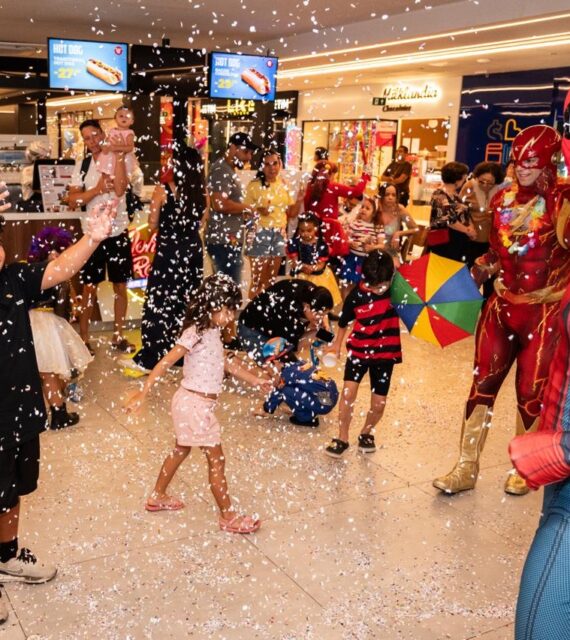 Bloco das Pulguinhas encanta famílias no Parahyba Mall