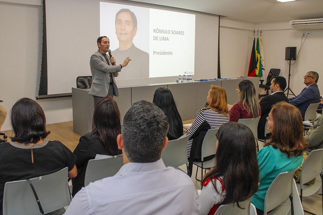 Creci-PB entrega carteiras profissionais a mais de 350 novos corretores