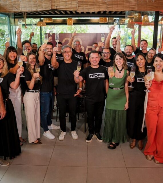 Moura Dubeux premia corretores da Paraíba