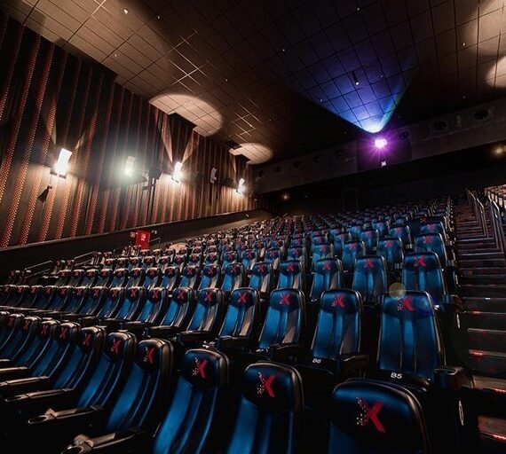 Experiência imersiva sobre Clubes Escolares