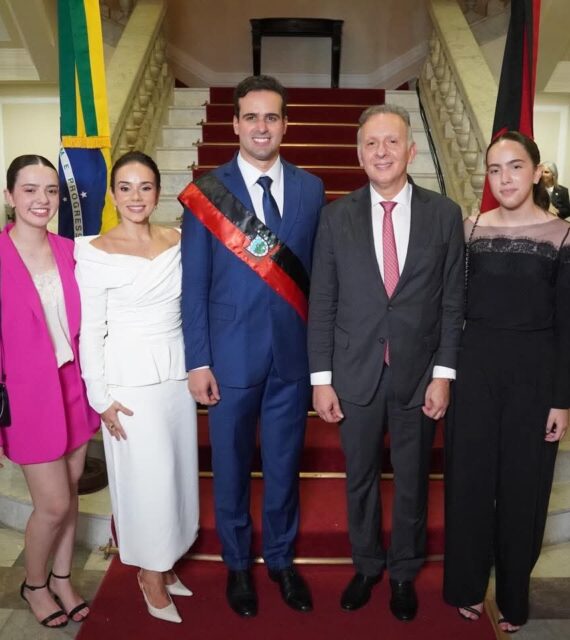 Lucas Ribeiro assume o comando do Estado