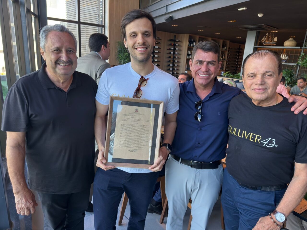 Gulliver celebra 43 anos