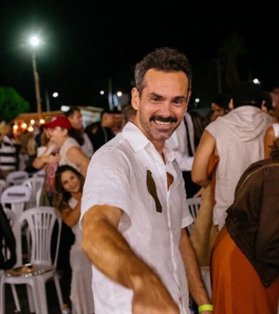 Daniel Porpino celebra pré-estreia de Cangaço Novo