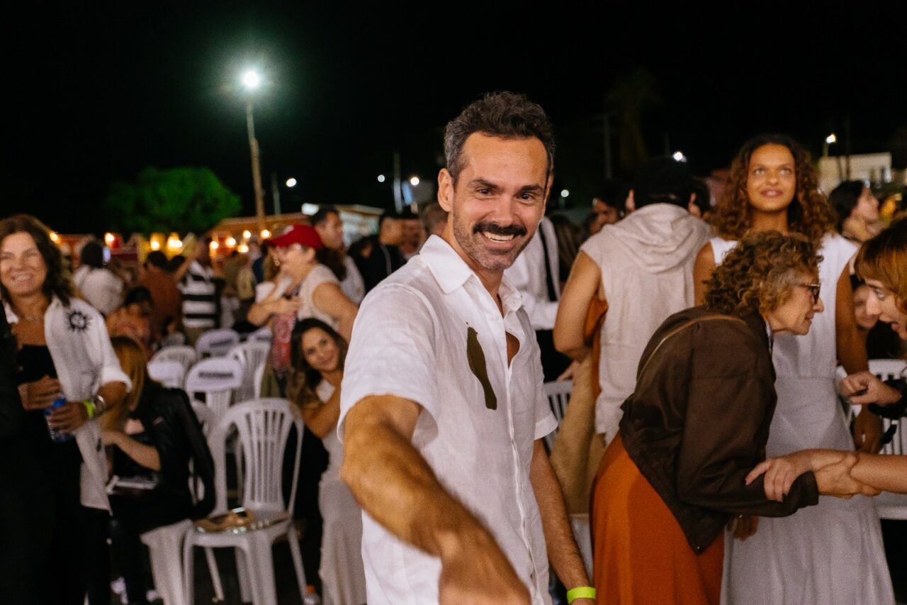 Daniel Porpino celebra pré-estreia de Cangaço Novo