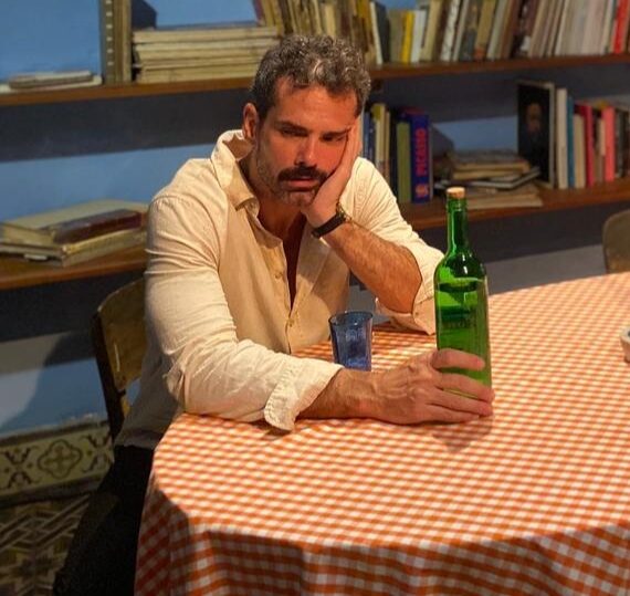 No elenco de “Nau de Urano”