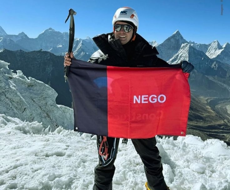 No topo do Everest
