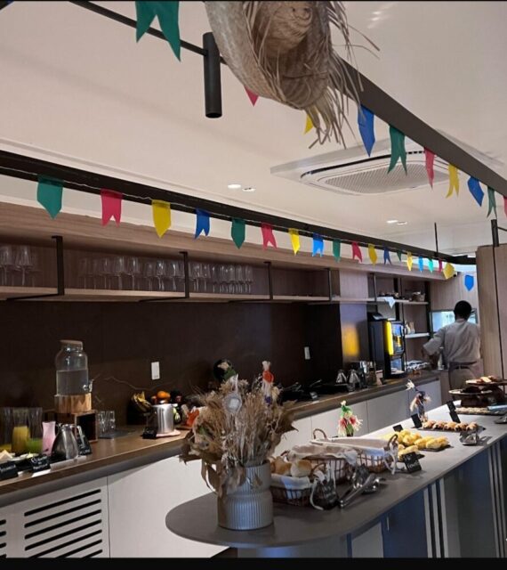 Café da manhã junino no Mero
