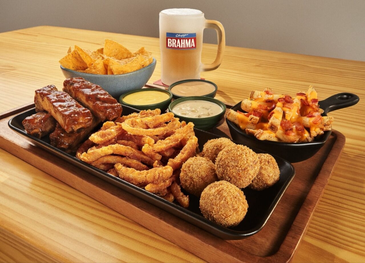 Outback lança maior campanha de futebol de sua história no Brasil