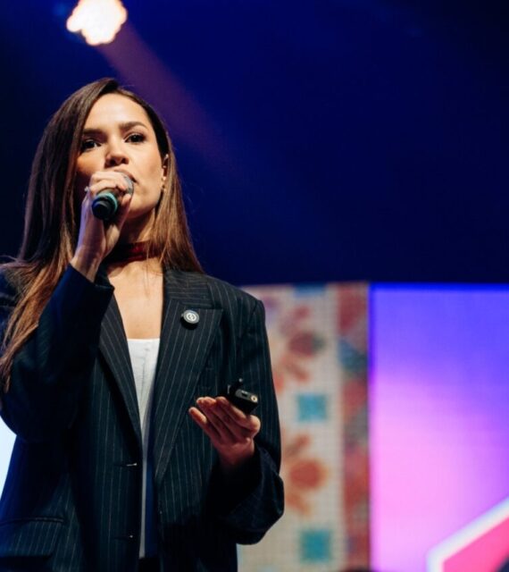 Juliette encerra o NEON 2026