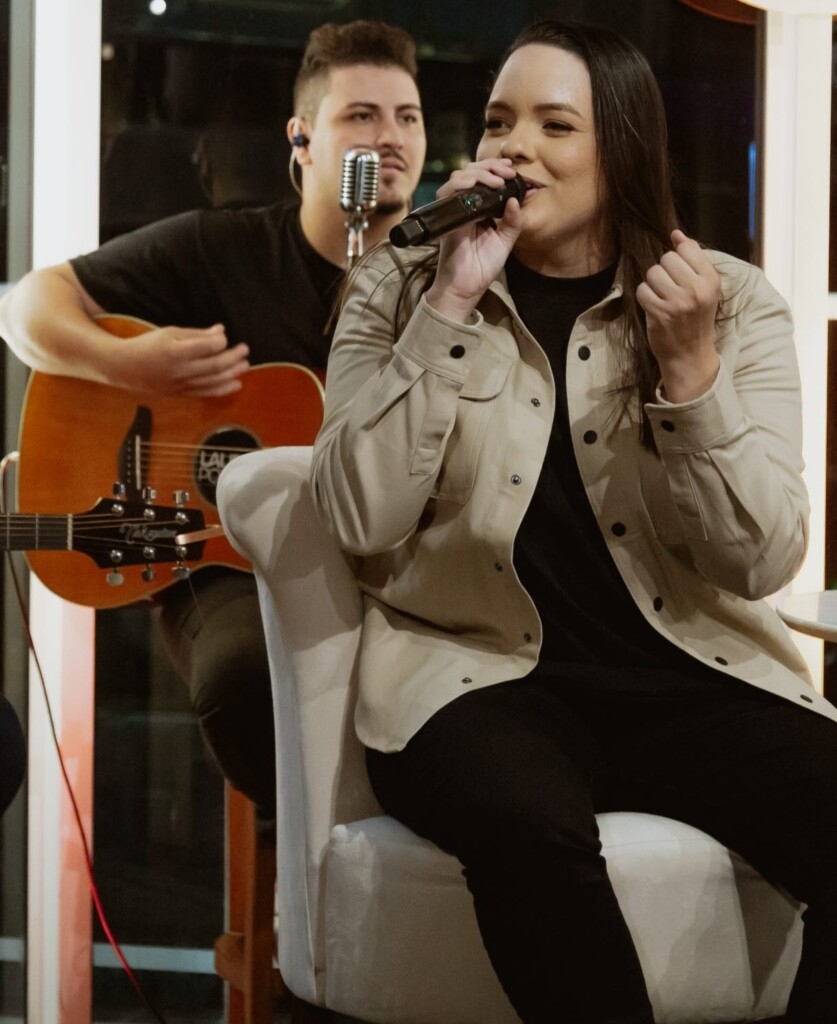 Hoje: sertanejo nas alturas