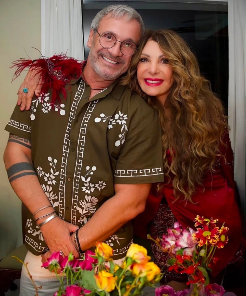 Ricky Costa homenageia Elba Ramalho pelo aniversário