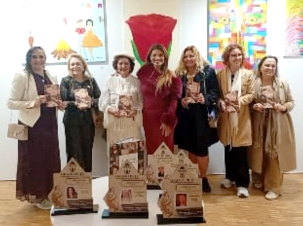 Talento paraibano da Engenharia e do Direito no Carrousel du Louvre